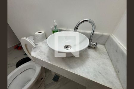 Lavabo de casa à venda com 3 quartos, 125m² em Vila Nova, São Paulo