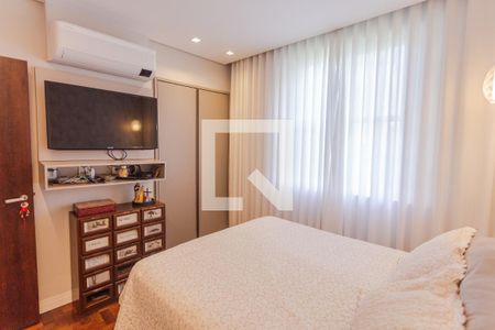 Suíte 1 de apartamento à venda com 4 quartos, 160m² em Lourdes , Belo Horizonte