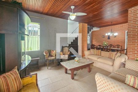 Casa para alugar com 4 quartos, 418m² em Jardim Virgínia, Guarujá