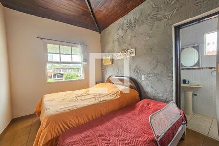 Casa para alugar com 4 quartos, 418m² em Jardim Virgínia, Guarujá