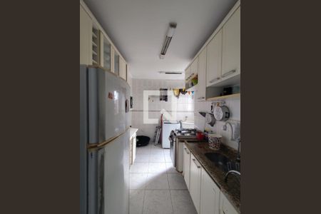 Cozinha de apartamento à venda com 2 quartos, 64m² em Parque Marajoara, Santo André