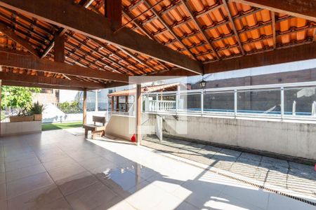 Área externa de casa para alugar com 5 quartos, 350m² em Vila Isabel, Rio de Janeiro