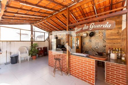 Área externa de casa para alugar com 5 quartos, 350m² em Vila Isabel, Rio de Janeiro