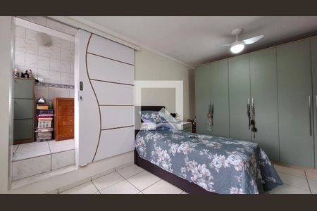 Quarto 1 suíte  de casa à venda com 3 quartos, 180m² em Vila Linda, Santo André