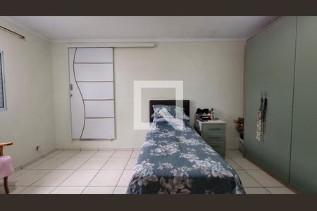 Quarto 1 suíte  de casa à venda com 3 quartos, 180m² em Vila Linda, Santo André