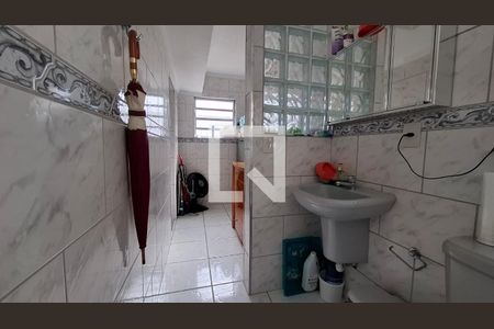 Banheiro Quarto 1 suíte  de casa à venda com 3 quartos, 180m² em Vila Linda, Santo André