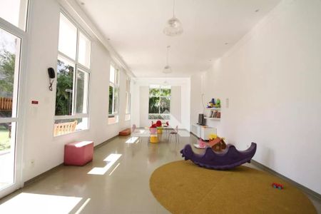 Apartamento à venda com 3 quartos, 169m² em Vila Mariana, São Paulo
