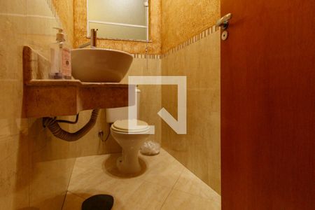 Lavabo de casa para alugar com 3 quartos, 200m² em Vila Constança, São Paulo
