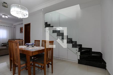 Sala de Jantar de casa para alugar com 2 quartos, 137m² em Jardim Rubi, Mogi das Cruzes
