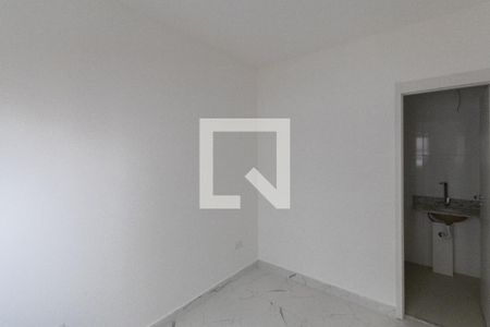 Suíte  de apartamento para alugar com 2 quartos, 80m² em Vila Mazzei, São Paulo