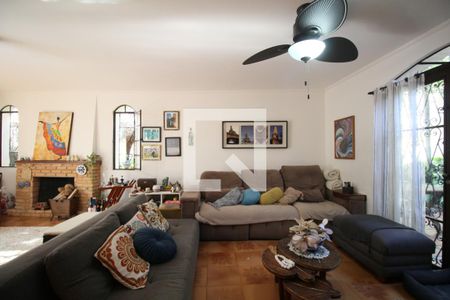 Sala de casa à venda com 3 quartos, 264m² em Vila Progredior, São Paulo