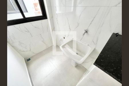 Cozinha e Área de Serviço de apartamento à venda com 2 quartos, 40m² em Vila Paiva, São Paulo