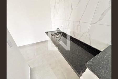 Cozinha e Área de Serviço de apartamento à venda com 2 quartos, 40m² em Vila Paiva, São Paulo
