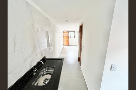Cozinha e Área de Serviço de apartamento à venda com 2 quartos, 44m² em Vila Paiva, São Paulo