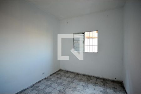 Quarto 1 de casa para alugar com 2 quartos, 140m² em Jardim Santa Lucrecia, São Paulo