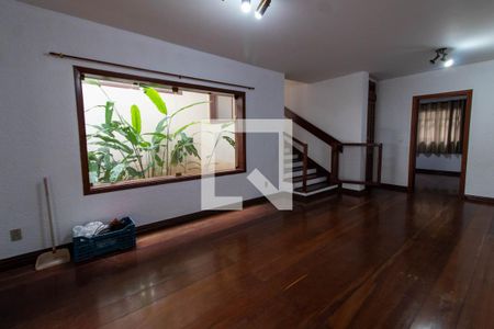 SALA DE ESTAR de casa de condomínio para alugar com 4 quartos, 325m² em Jardim Chapadão, Campinas