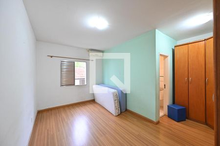 Suíte  de casa para alugar com 4 quartos, 260m² em Vila Mariana, São Paulo