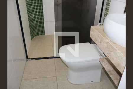 Banheiro suíte de casa à venda com 3 quartos, 158m² em Jardim Vila Formosa, São Paulo