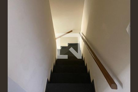 Acesso aos quartos de casa de condomínio à venda com 2 quartos, 144m² em Rio Pequeno, São Paulo