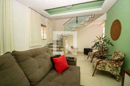 Casa à venda com 4 quartos, 294m² em Colonial, Contagem