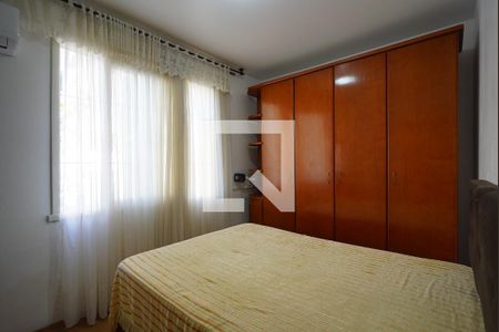 Quarto 1 de apartamento para alugar com 2 quartos, 51m² em Passo D’areia, Porto Alegre