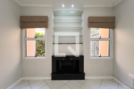 Sala de casa de condomínio à venda com 4 quartos, 305m² em Dos Ortizes, Valinhos