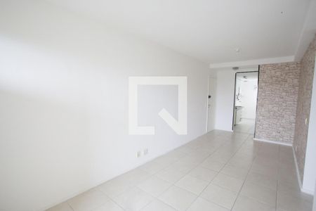 Sala de apartamento para alugar com 2 quartos, 60m² em Taquara, Rio de Janeiro