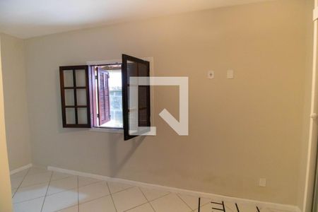 Quarto 1 de casa para alugar com 4 quartos, 200m² em Piratininga, Niterói