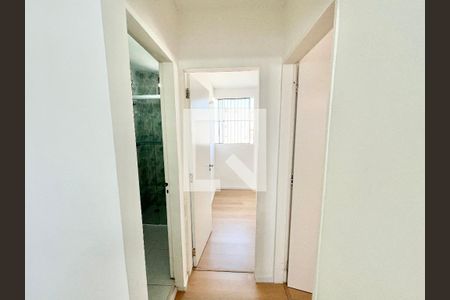 Corredor de apartamento para alugar com 2 quartos, 48m² em Lauzane Paulista, São Paulo