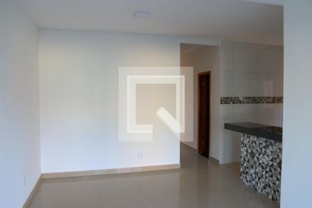 Casa à venda com 1 quarto, 75m² em Vila Finsocial, Goiânia