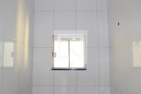 Banheiro da Suíte de casa para alugar com 2 quartos, 75m² em Vila Finsocial, Goiânia