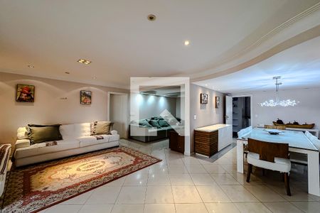 Apartamento para alugar com 4 quartos, 240m² em Água Rasa, São Paulo