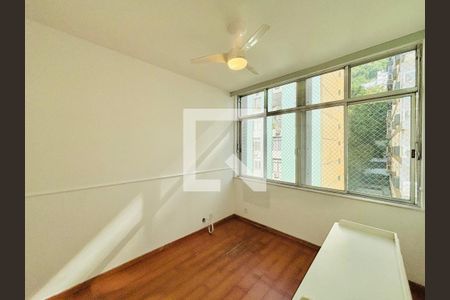 Quarto de apartamento para alugar com 2 quartos, 90m² em Copacabana, Rio de Janeiro