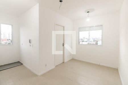 Sala de apartamento para alugar com 2 quartos, 35m² em Chácara Seis de Outubro, São Paulo