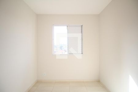 Quarto 2 de apartamento para alugar com 2 quartos, 43m² em Jardim Umarizal, São Paulo
