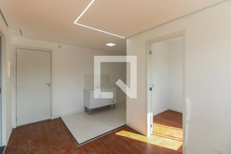 Sala  de apartamento para alugar com 2 quartos, 34m² em Vila Esperança, São Paulo