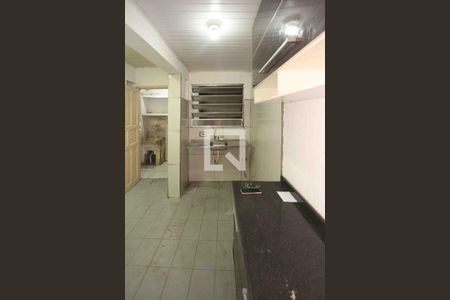 Cozinha de casa para alugar com 1 quarto, 50m² em Vila Sao Domingos, São Paulo