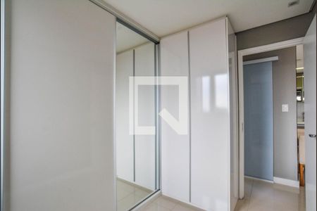 Quarto 1 de apartamento para alugar com 2 quartos, 48m² em Parque Jaçatuba, Santo André
