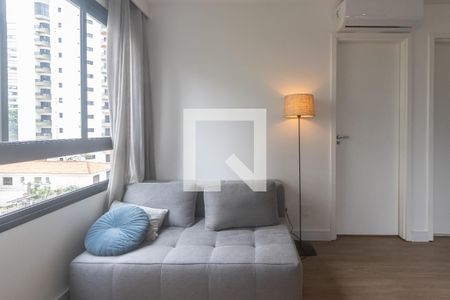 Sala de apartamento para alugar com 2 quartos, 36m² em Indianópolis, São Paulo