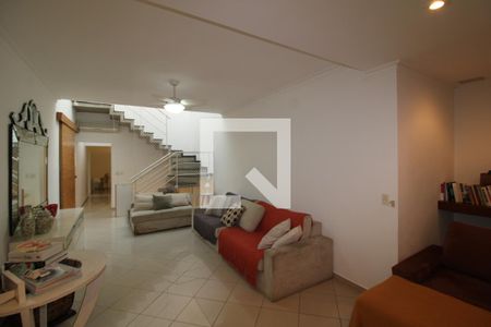 Sala de casa para alugar com 3 quartos, 320m² em Vila Barbosa, São Paulo
