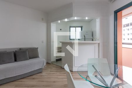 Sala de apartamento para alugar com 1 quarto, 40m² em Itaim Bibi, São Paulo