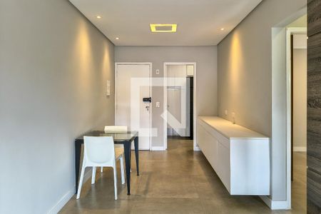 Sala de apartamento para alugar com 2 quartos, 70m² em Canto do Forte, Praia Grande