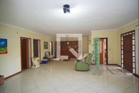 Sala de casa à venda com 5 quartos, 320m² em Vila Jardim, Porto Alegre