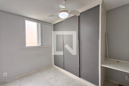 Quarto 2 de apartamento para alugar com 2 quartos, 54m² em Jardim Capivari, Campinas