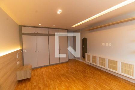 Quarto 1 de apartamento para alugar com 3 quartos, 200m² em Sra. das Graças, Niterói