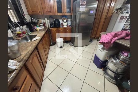 Cozinha - Armários de casa à venda com 3 quartos, 150m² em Engenheiro Goulart, São Paulo