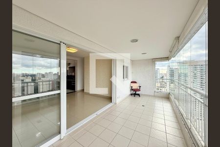Varanda de apartamento para alugar com 2 quartos, 100m² em Santo Amaro, São Paulo
