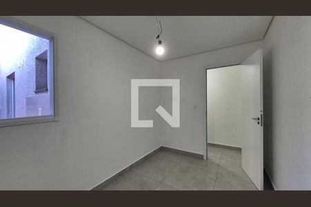 Quarto de apartamento à venda com 2 quartos, 59m² em Santa Maria, Santo André