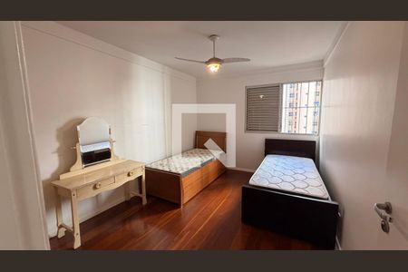Quarto 1 de apartamento para alugar com 3 quartos, 126m² em Setor Bueno, Goiânia