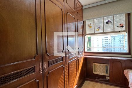 Quarto 1 de apartamento para alugar com 2 quartos, 140m² em Boqueirão, Santos